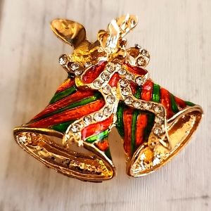 VINTAGE Style nostalgic Christmas  BROOCH Loaded with Gems